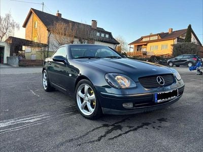 Gebraucht Mercedes SLK230 193 PS (141 kW) 1998 Blau Cabrio