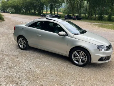 Gebraucht VW Eos 140 PS (102 kW) 2012 Silber Cabrio