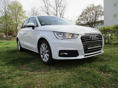 Gebraucht Audi A1 Sportback Sport 95 PS (69 kW) 2018 Weiß Kleinwagen