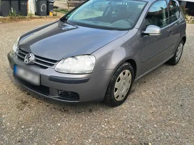 Gebraucht VW Golf V 75 PS (55 kW) 2006 Grau Kleinwagen
