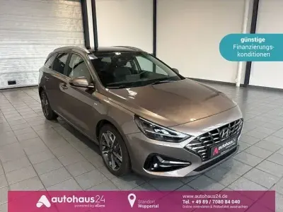 Gebraucht Hyundai i30 Prime 160 PS (117 kW) 2023 Braun Kombi