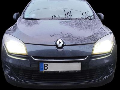 Schwarz Gebraucht 2013 Renault Mégane GrandTour Expression Kombi | 5.400 € (Fairer Preis)