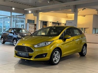 Grün Gebraucht 2013 Ford Fiesta Titanium Limousine | 6.999 € (Fairer Preis)