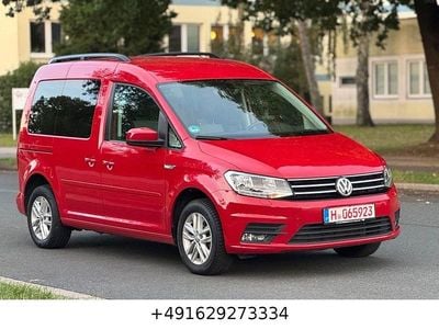 Gebraucht VW Caddy Comfortline 102 PS (75 kW) 2019 Rot Van / Kleinbus