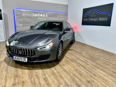 Gebraucht Maserati Ghibli 330 PS (242 kW) 2021 Grau Coupé