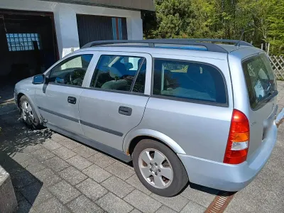 Usata Opel Astra 125 CV (91 kW) 2002 Argento Station wagon