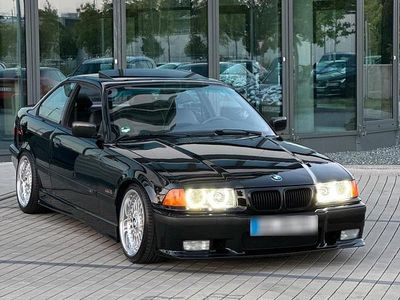 Second-hand BMW 328 193 CP (141 kW) 1995 Negru Coupe