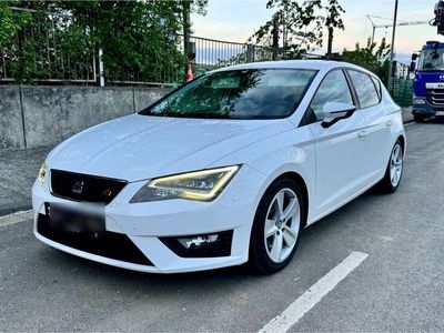 gebraucht Seat Leon FR 2.0 TDI DSG, LED, Soundsystem, 8-Fach, Scheckheft