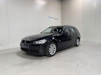 Gebraucht BMW 318 143 PS (105 kW) 2008 Schwarz Kombi