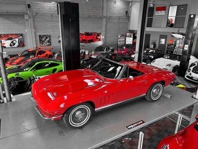 Rot Gebraucht 1966 Chevrolet Corvette Stingray Cabrio | 79.900 €