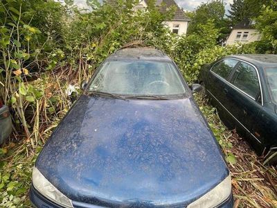 Peugeot 406