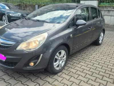 Gebraucht Opel Corsa Color Edition 86 PS (63 kW) 2012 Grau Kleinwagen