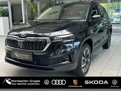 Gebraucht Skoda Karoq Style 150 PS (110 kW) 2023 Schwarzmagic perleffekt SUV