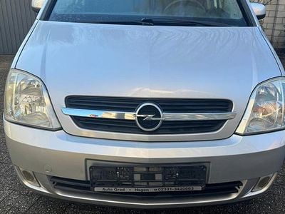 Usata Opel Meriva 101 CV (74 kW) 2005 Argento Monovolume