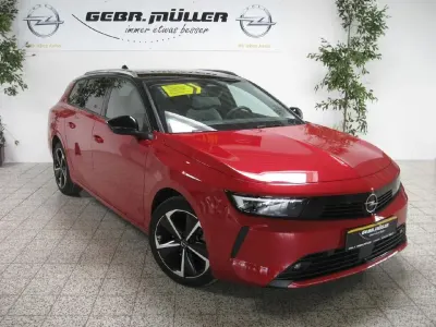 Gebraucht Opel Astra Business Elegance 131 PS (96 kW) 2023 Chili rot Kleinwagen