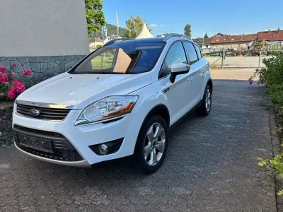 Gebraucht Ford Kuga S 140 PS (102 kW) 2011 Weiß SUV