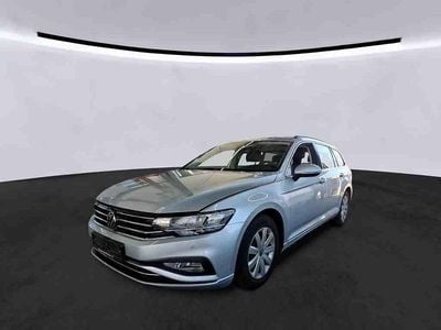 Usata VW Passat Business 150 CV (110 kW) 2023 Argento Station wagon