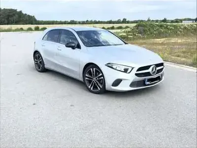 Gebraucht Mercedes A180 AMG Edition 1 136 PS (100 kW) 2020 Grau Kleinwagen