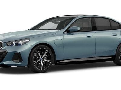 Gebraucht BMW 550e Comfort Edition 489 PS (359 kW) 2024 Grün Limousine