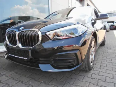 Gebraucht BMW 118 136 PS (100 kW) 2022 Schwarz Kleinwagen