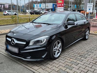Gebraucht Mercedes CLA200 AMG line 156 PS (114 kW) 2016 Schwarz Kombi