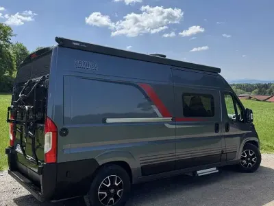 Gebraucht Fiat Ducato Active 140 PS (102 kW) 2021 Grau Van