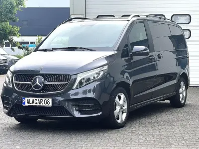 Gebraucht Mercedes V300 AMG 237 PS (174 kW) 2021 Grau Van / Kleinbus