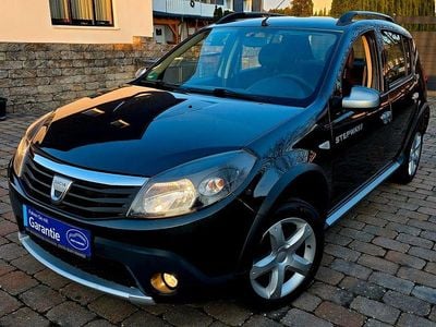 Gebraucht Dacia Sandero Stepway 87 PS (63 kW) 2009 Grau Limousine