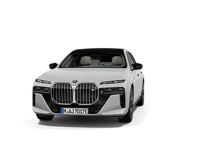 BMW M760e
