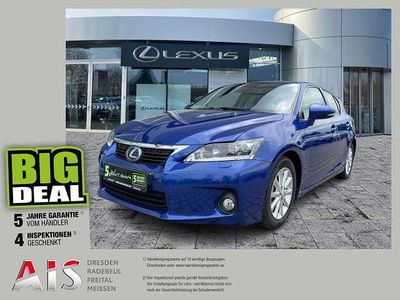 Lexus CT200h