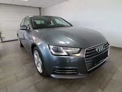 Gebraucht Audi A4 Sport 150 PS (110 kW) 2016 Grau Limousine
