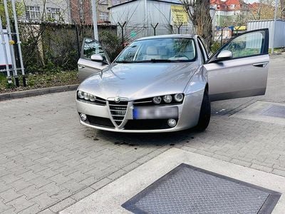 Usata Alfa Romeo 159 160 CV (117 kW) 2010 Grigio Station wagon