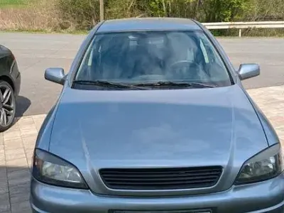 Gebraucht Opel Astra 84 PS (61 kW) 2003 Blau Limousine