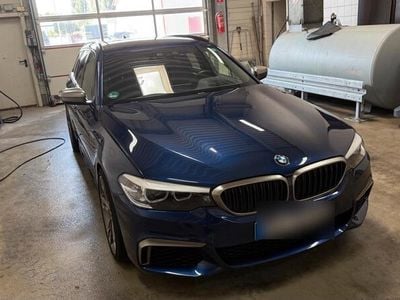 BMW M550