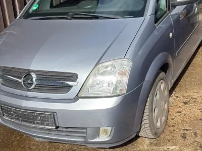 Gebraucht Opel Meriva 101 PS (74 kW) 2004 Andere farben Van / Kleinbus