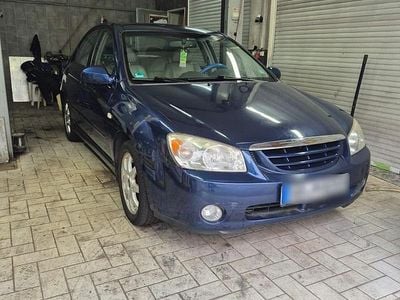 Gebraucht Kia Cerato 143 PS (105 kW) 2005 Braun Limousine