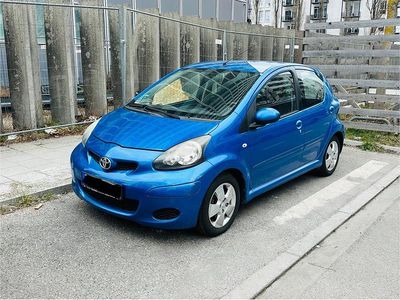 Usata Toyota Aygo 2009 Blu Utilitaria