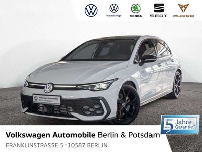 Pure white Gebraucht 2024 VW Golf VIII GTI Limousine | 42.930 € (Teuer)