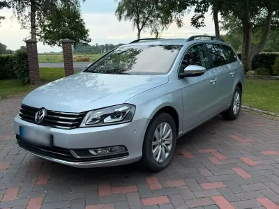 Gebraucht VW Passat 140 PS (102 kW) 2012 Silber Kombi