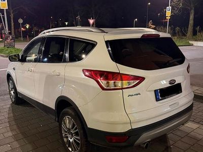 Gebraucht Ford Kuga SYNC Edition 150 PS (110 kW) 2014 Weiß SUV