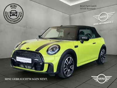 Gebraucht Mini Cooper Cabriolet 136 PS (100 kW) 2022 Zesty yellow uni Cabrio