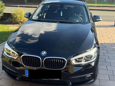 Usata BMW 116 Advantage 109 CV (80 kW) 2016 Nero Utilitaria
