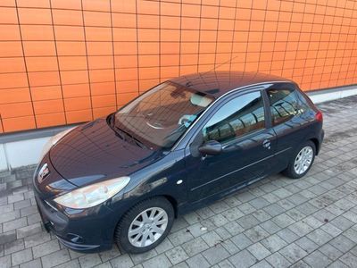 gebraucht Peugeot 206+ 206 + HDi Komfort-Paket Klimaautomatik