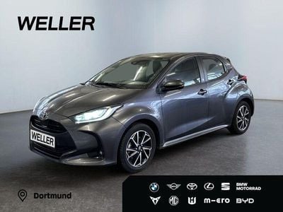 Gebraucht Toyota Yaris Hybrid Basis 116 PS (85 kW) 2022 Marlingrau metallic Kleinwagen