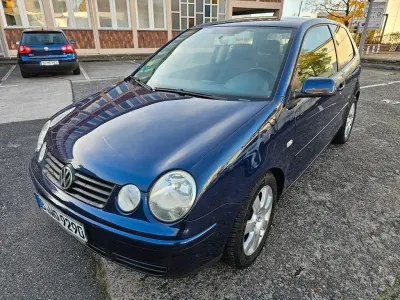 Używany VW Polo Basis 75 KM (55 kW) 2005 Niebieski Hatchback