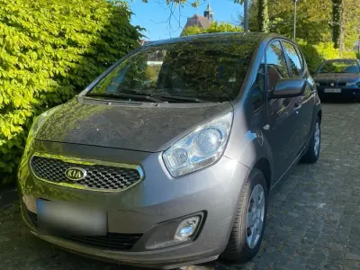 Brugt Kia Venga 90 HK (66 kW) 2011 Grå Hatchback