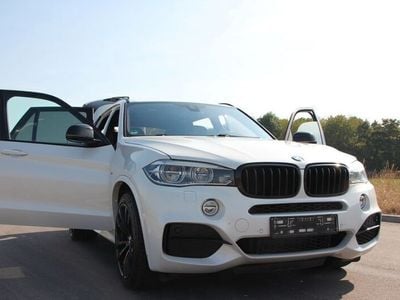 BMW X5 M50