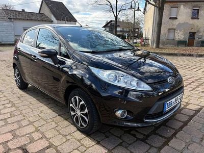 Gebraucht Ford Fiesta Titanium 82 PS (60 kW) 2010 Schwarz Kleinwagen