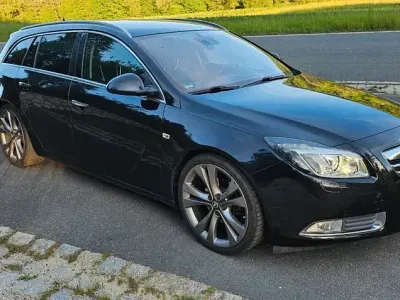 Gebraucht Opel Insignia OPC 160 PS (117 kW) 2012 Schwarz Kombi