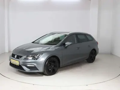 Używany Seat Leon ST FR 125 KM (91 kW) 2018 Szary Kombi